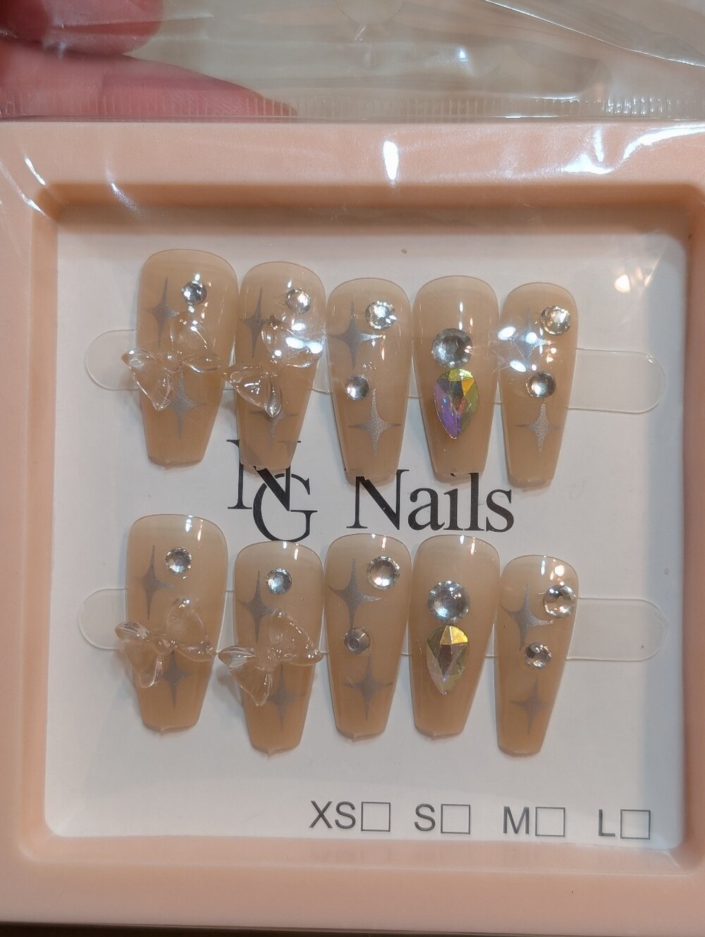 Chic Nude Rhinestone Press-On Nail Kit Brand New 😃